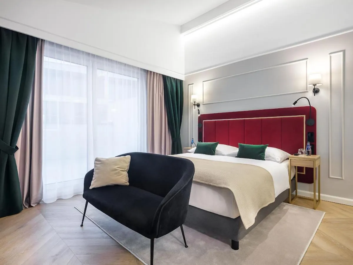 Hotel Golden Queen Krakow 4*,  Poland