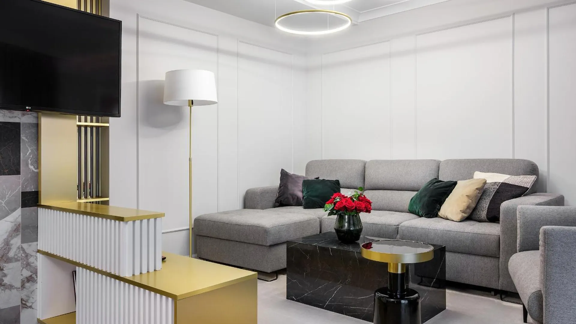 Golden Queen Apartments Old Town Krakau 4*,