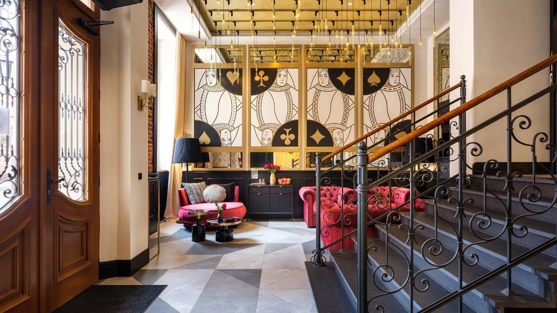 Golden Queen Apartments Old Town Krakau 4*,