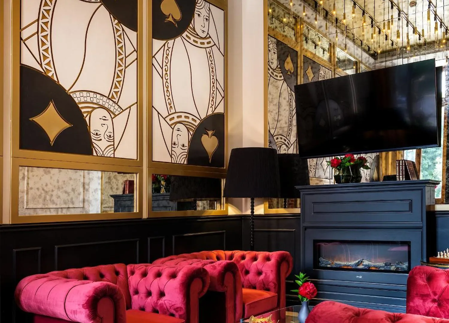 Hotel Golden Queen Cracovia 4*,